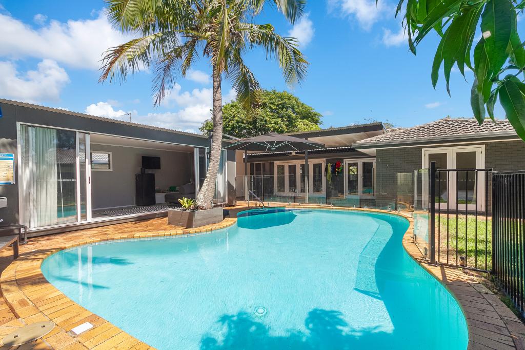 14 Eucalypt St, Palm Beach, QLD 4221