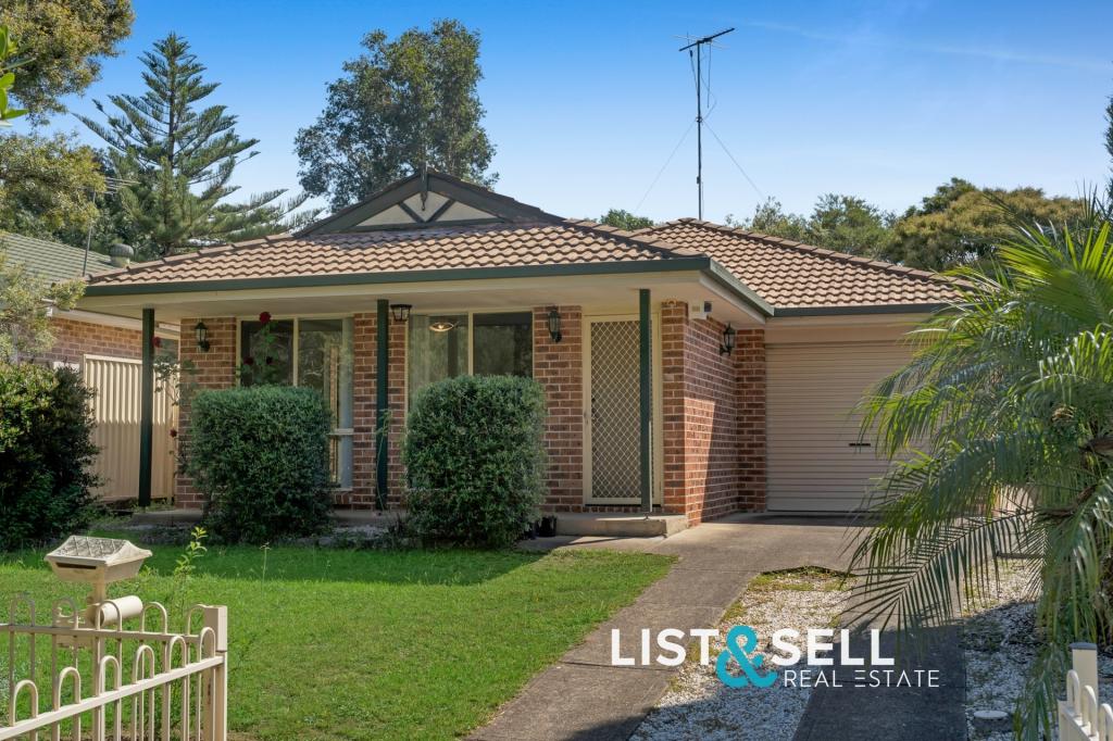 42 Ironside Ave, St Helens Park, NSW 2560