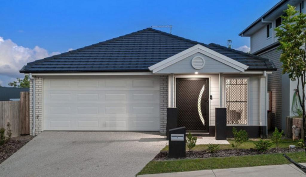 4 Barham Way, Spring Mountain, QLD 4300