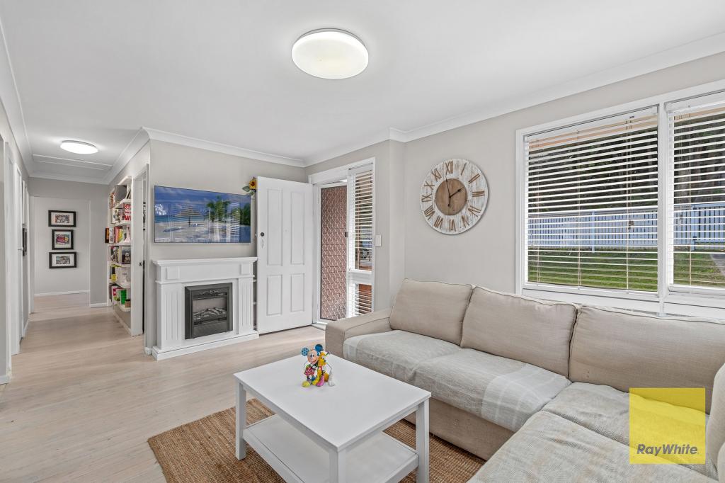 2 Palmtree Gr, Umina Beach, NSW 2257