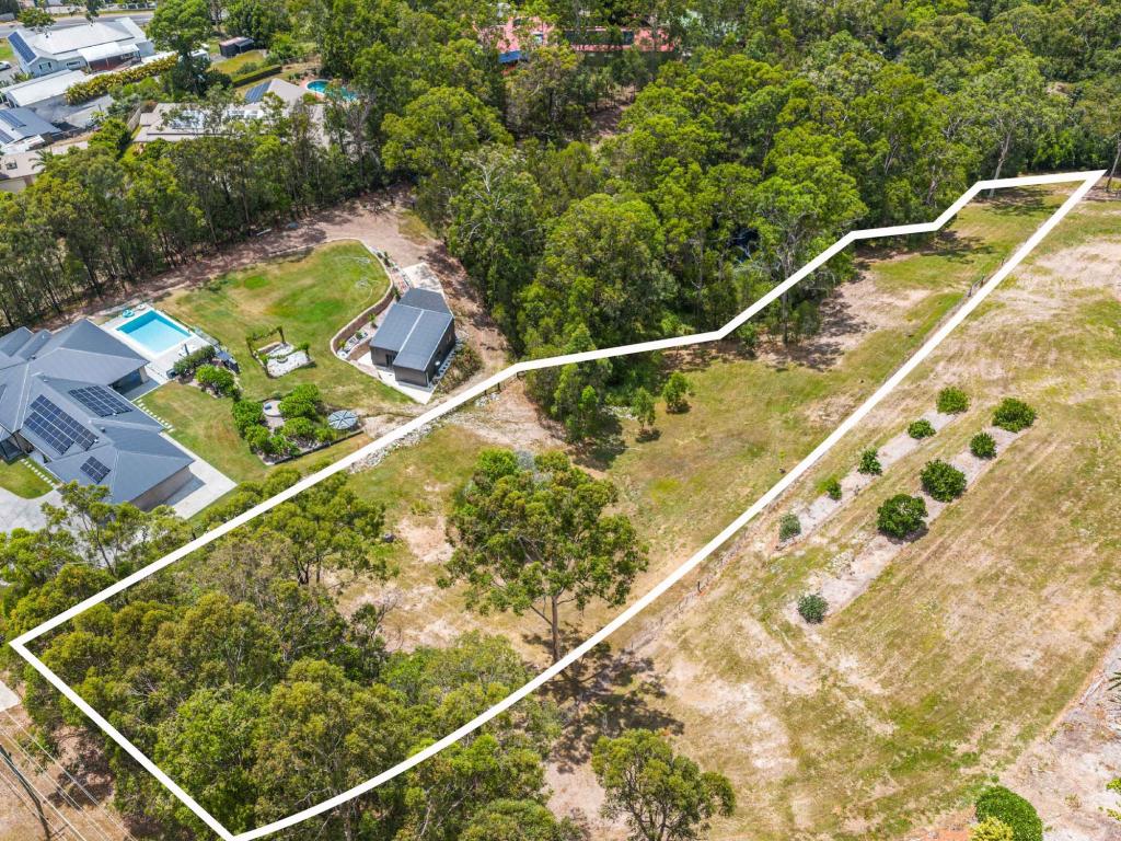 413 San Fernando Dr, Worongary, QLD 4213