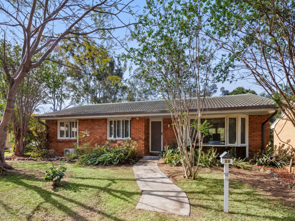 29 Mabb St, Kenmore, QLD 4069