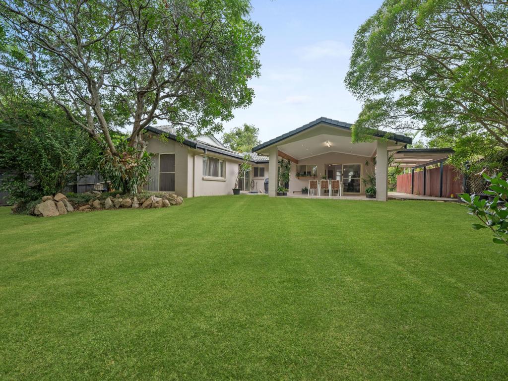 64 Dobell St, Indooroopilly, QLD 4068