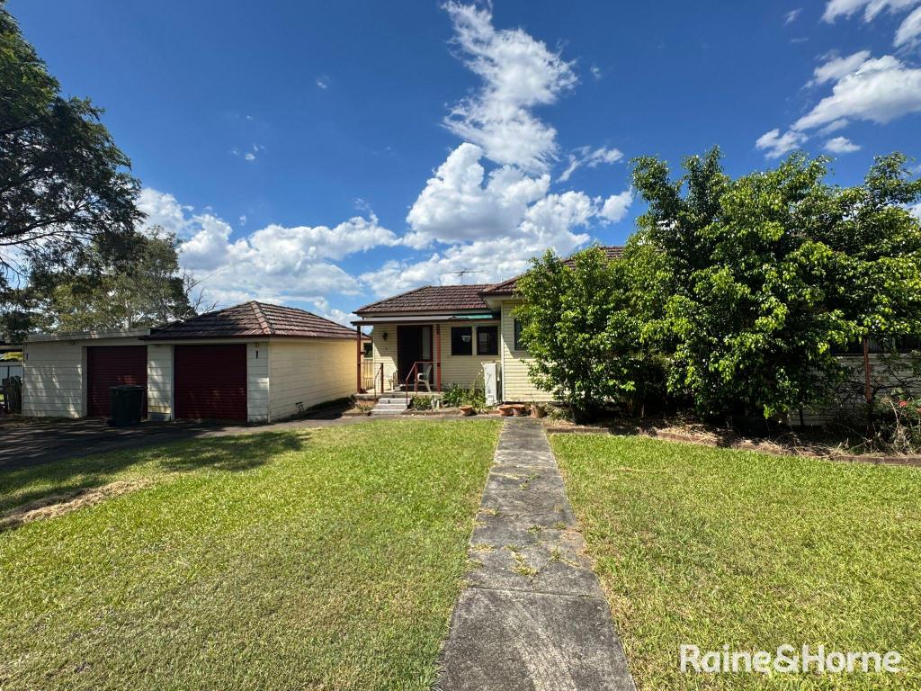 1 Pardalote St, Ingleburn, NSW 2565