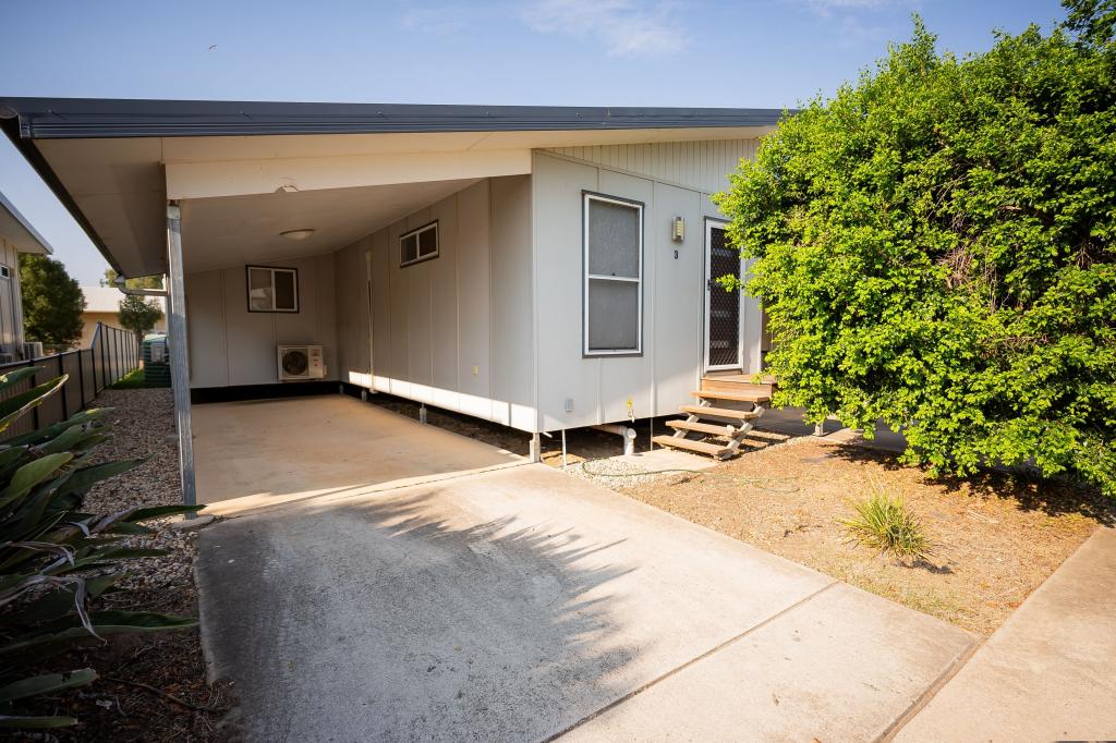 3/2 Harms St, Roma, QLD 4455