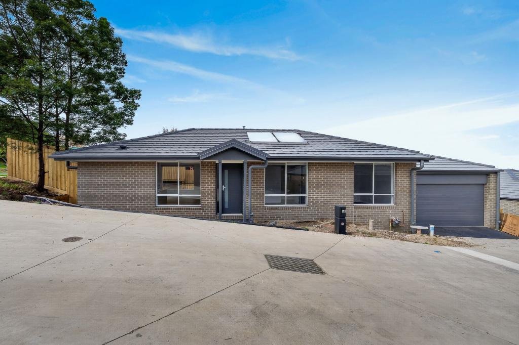 40 Davinci St, Pakenham, VIC 3810