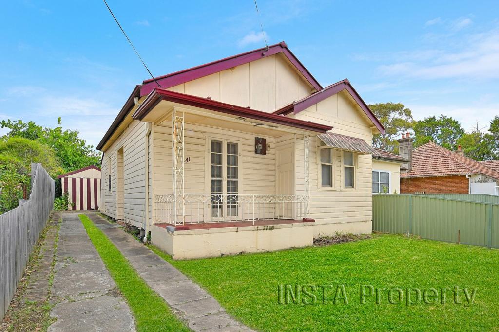 41 Chelmsford Ave, Bankstown, NSW 2200