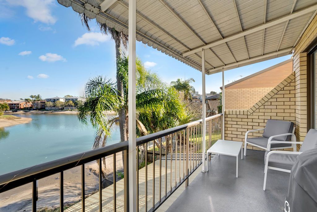 4/5 Goonawarra Dr, Mooloolaba, QLD 4557