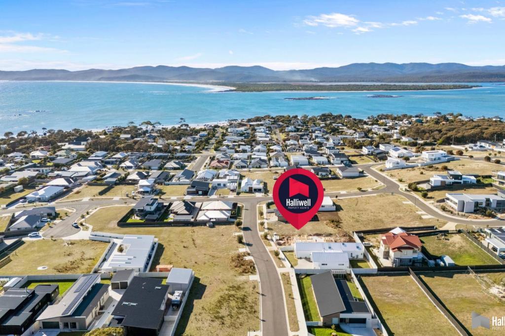 3 DIAMOND WAY, HAWLEY BEACH, TAS 7307