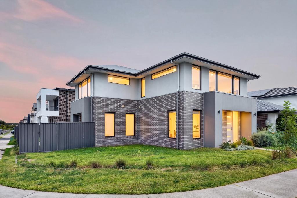 16 Caledonia Cres, Melonba, NSW 2765