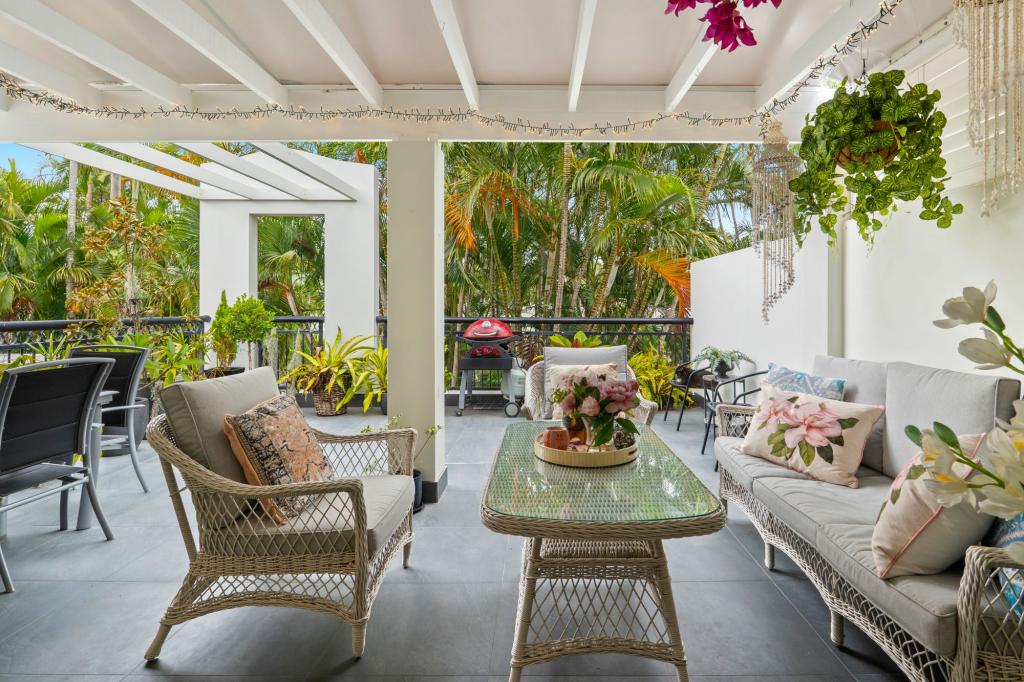 6/Adriana Cotlew St E, Southport, QLD 4215