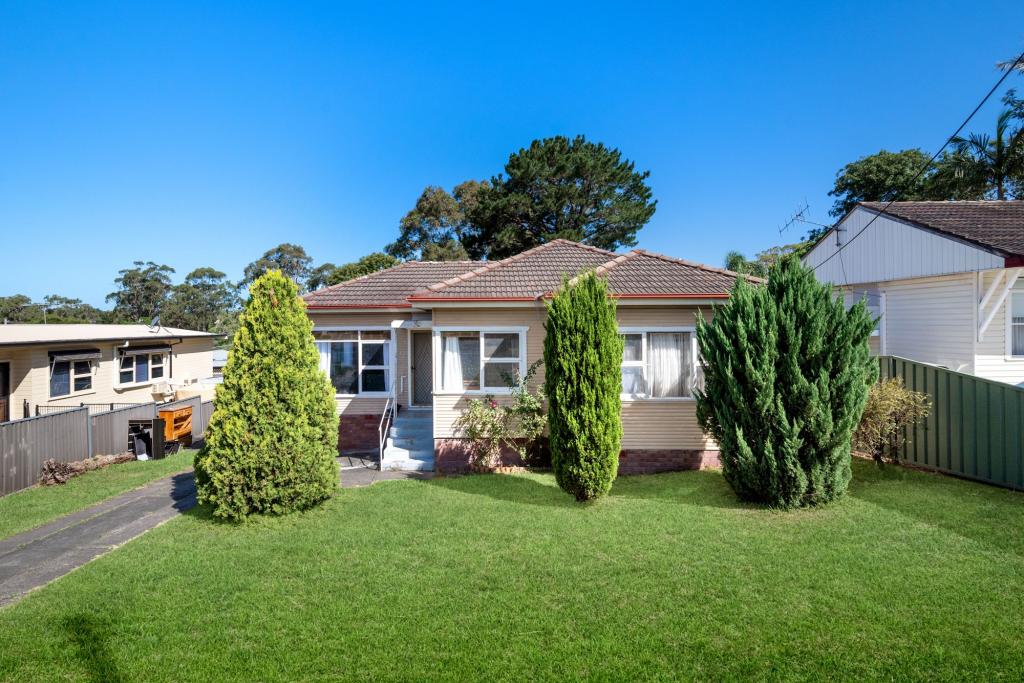 112 Macquarie Ave, Campbelltown, NSW 2560