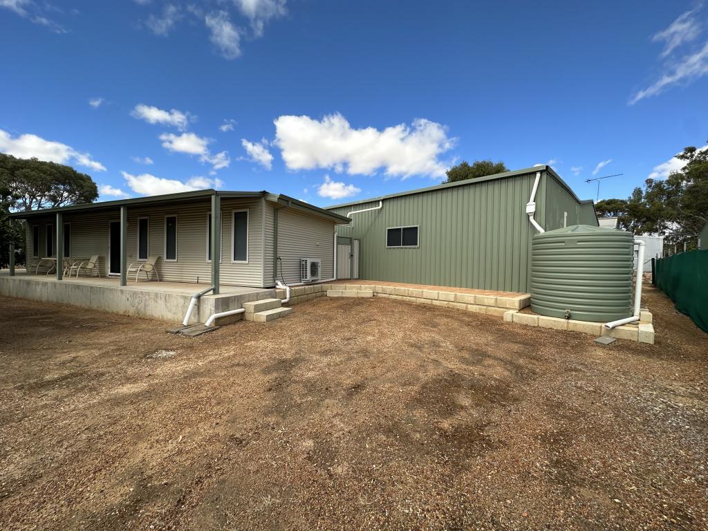 1 Dickens St, Pingelly, WA 6308