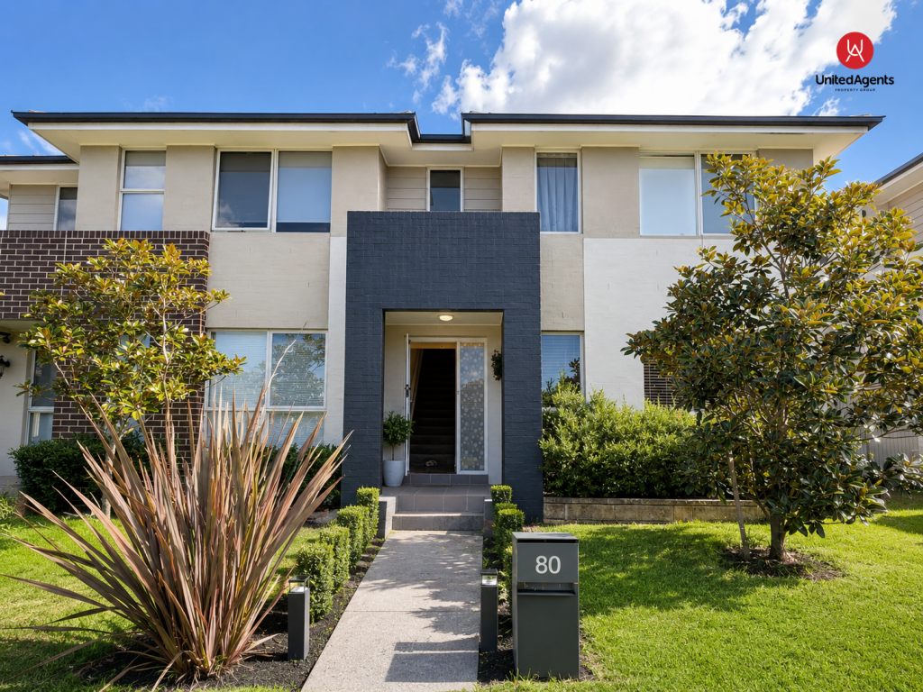 80 Mary Ann Dr, Glenfield, NSW 2167