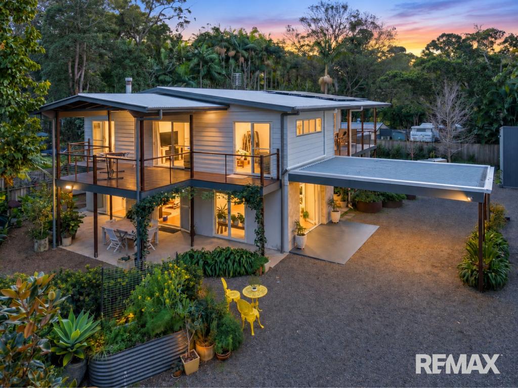 2 The Parkway Pl, Mapleton, QLD 4560