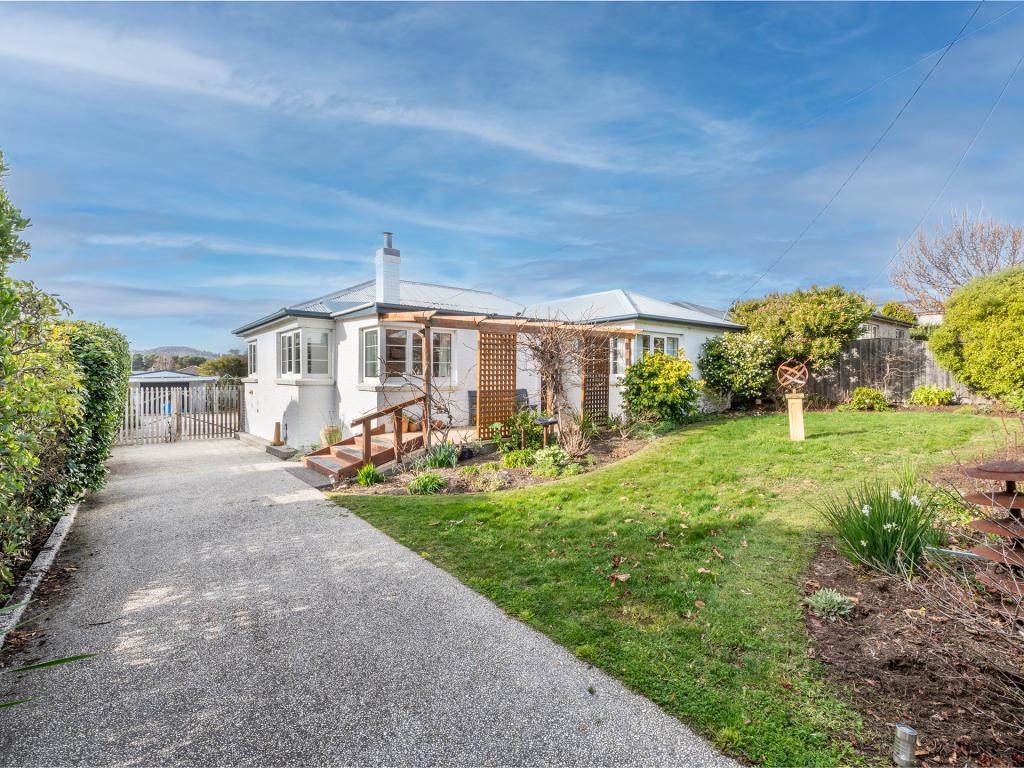 16 Lewan Ave, Kingston, TAS 7050