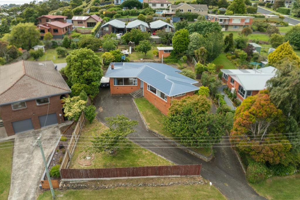 8 Scurrah St, Ulverstone, TAS 7315