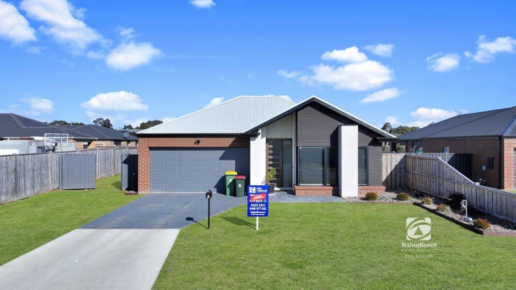 6 Flycatcher Way, Bairnsdale, VIC 3875