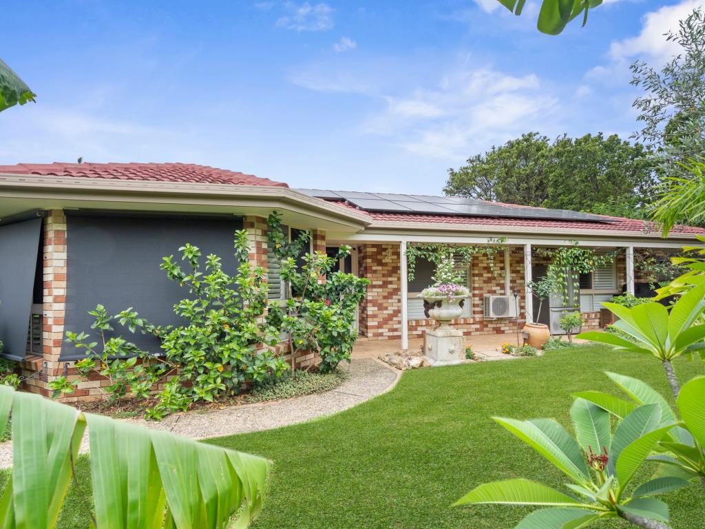 10 CASSIOPEIA PL, WYNNUM, QLD 4178