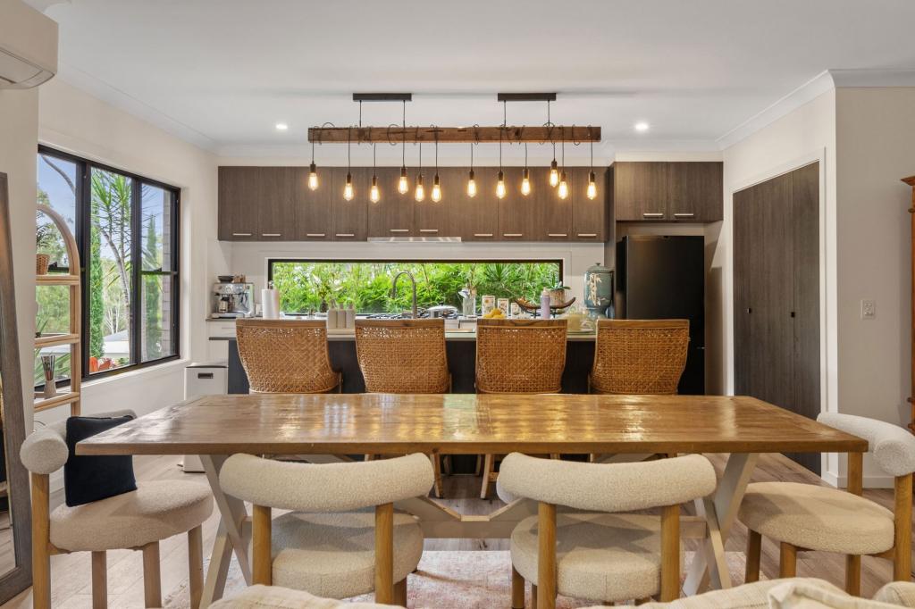 20 Kingcrest Dr, Reedy Creek, QLD 4227