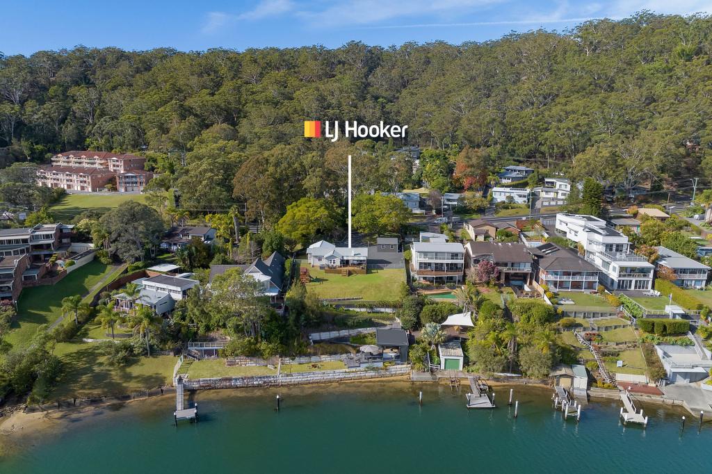 19 Empire Bay Dr, Daleys Point, NSW 2257