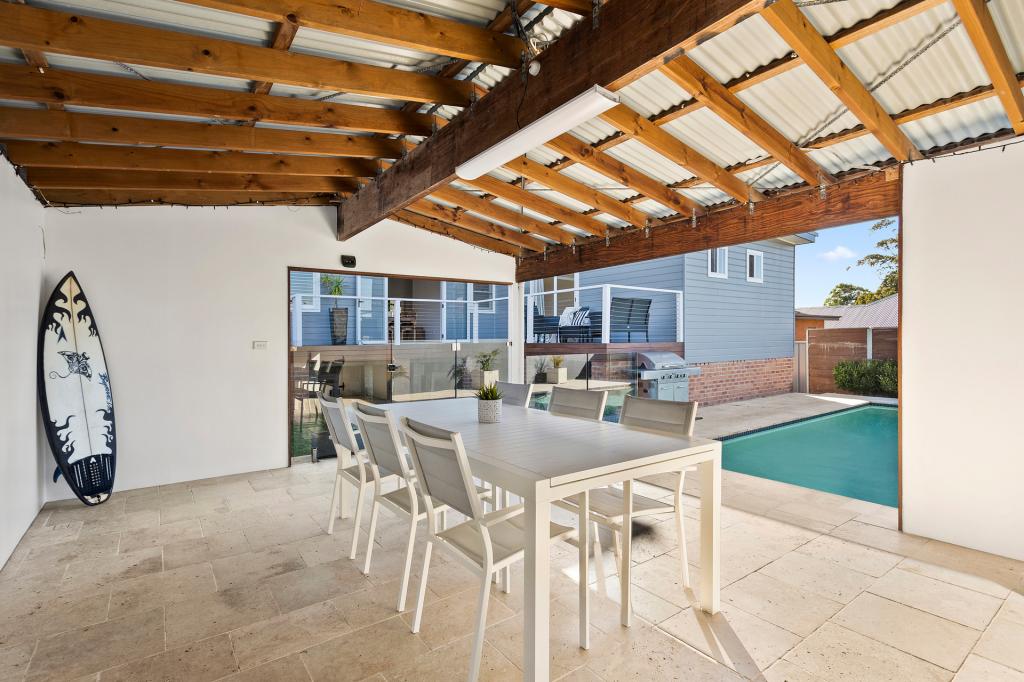 9 WINTON PL, FAIRY MEADOW, NSW 2519