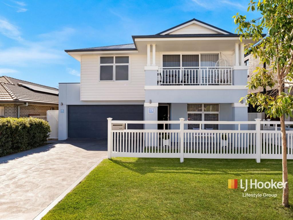 19 Beeston St, Gledswood Hills, NSW 2557