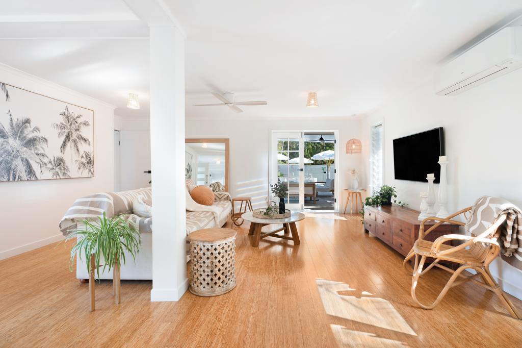 9 Orcades St, Sunrise Beach, QLD 4567