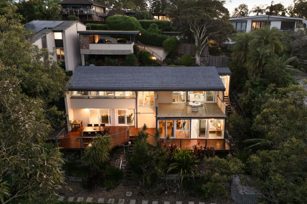 24 RIVIERA AVE, AVALON BEACH, NSW 2107