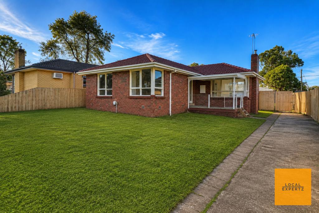 8 SCOTT ST, MELTON, VIC 3337