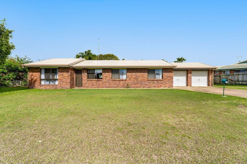 23 HAYDN DR, KAWUNGAN, QLD 4655