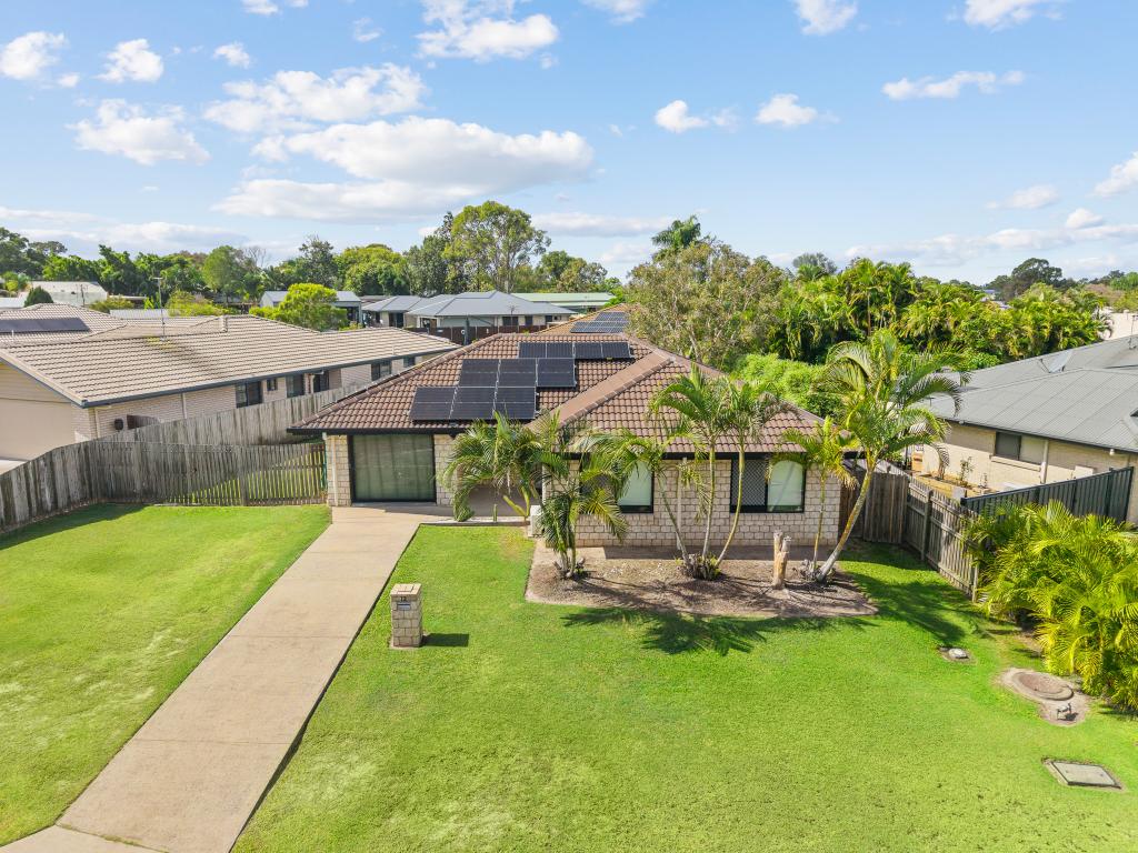 12 Ladbroke Cres, Urangan, QLD 4655