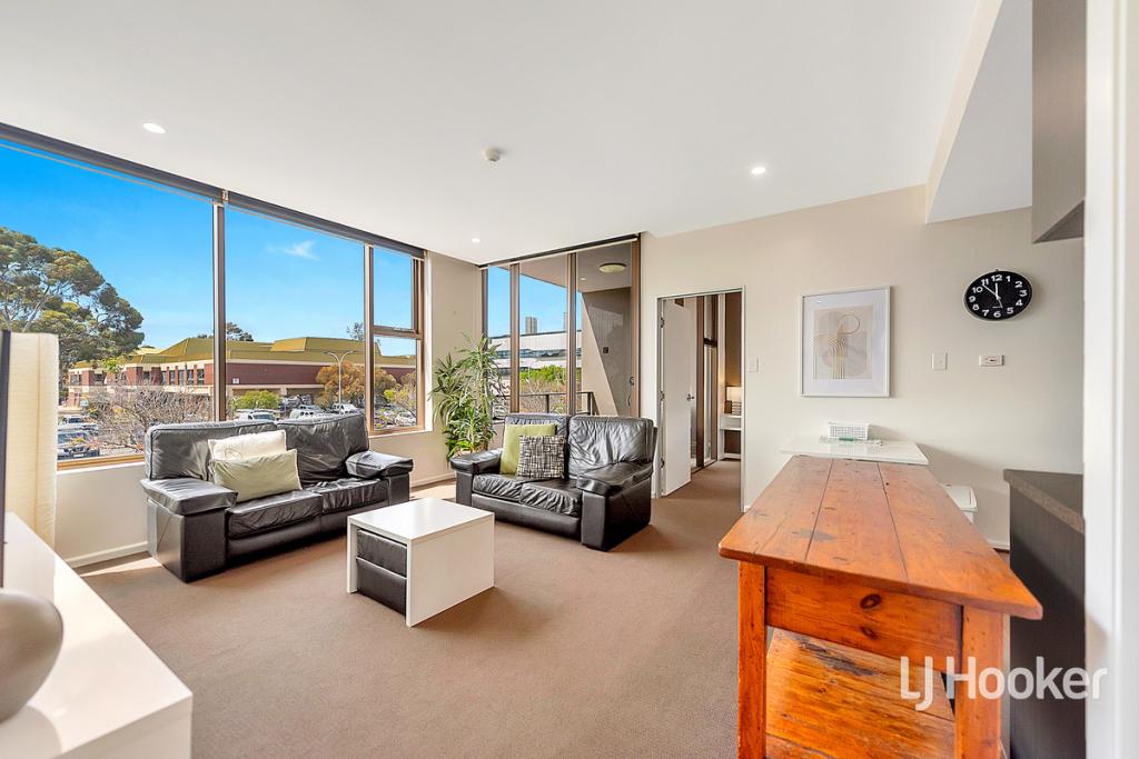 7e/18-28 Main St, Mawson Lakes, SA 5095