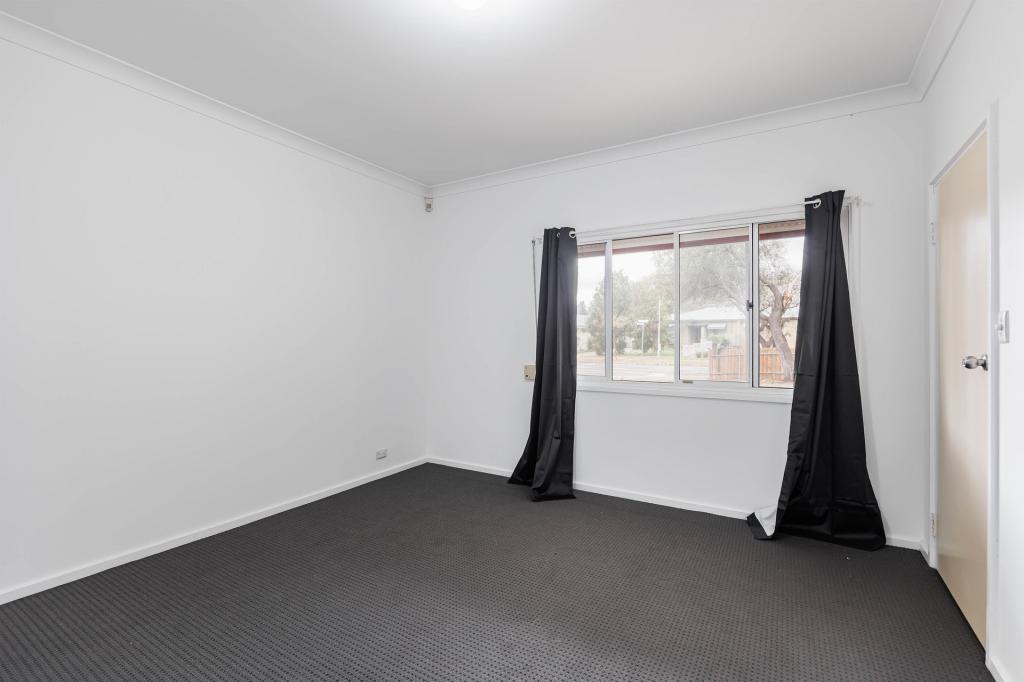 38 Mahood St, Elizabeth Grove, SA 5112