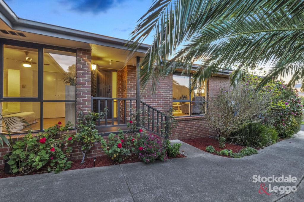 14 Micheala Ct, Langwarrin, VIC 3910
