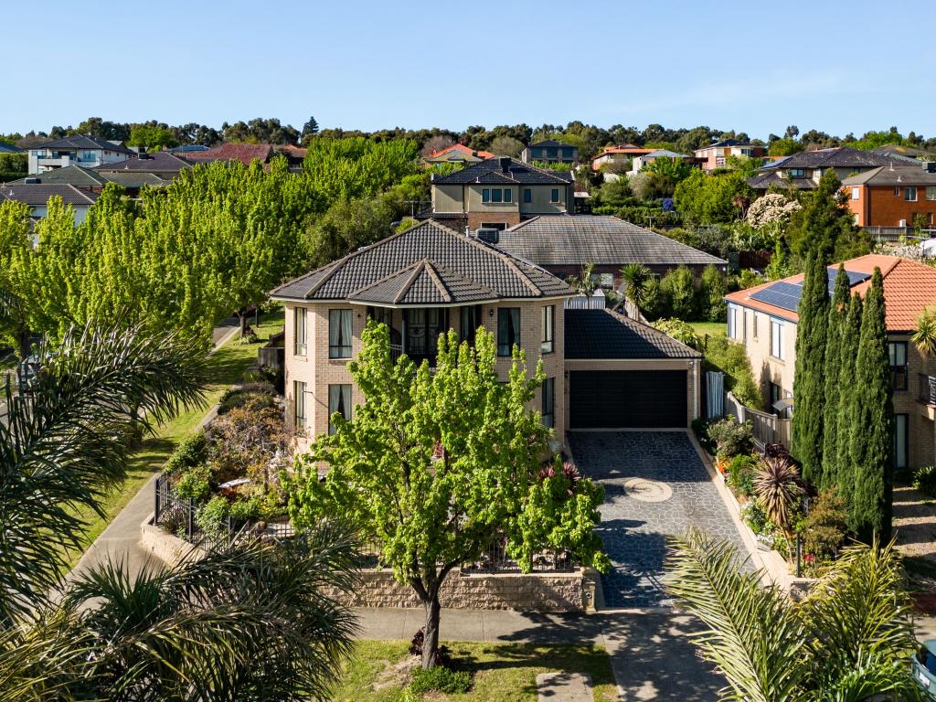 15 Eagleview Way, Craigieburn, VIC 3064