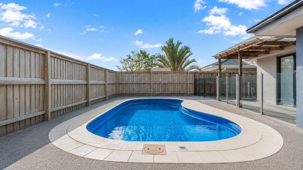 10 Baruah Pde, Harrington, NSW 2427