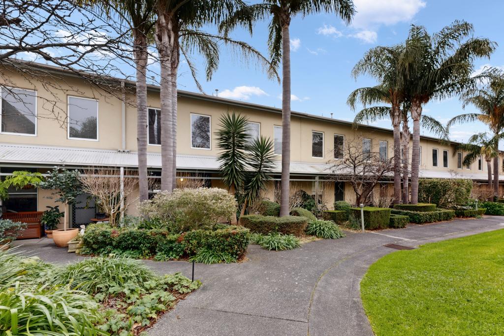 183 Wiltshire Dr, Kew, VIC 3101