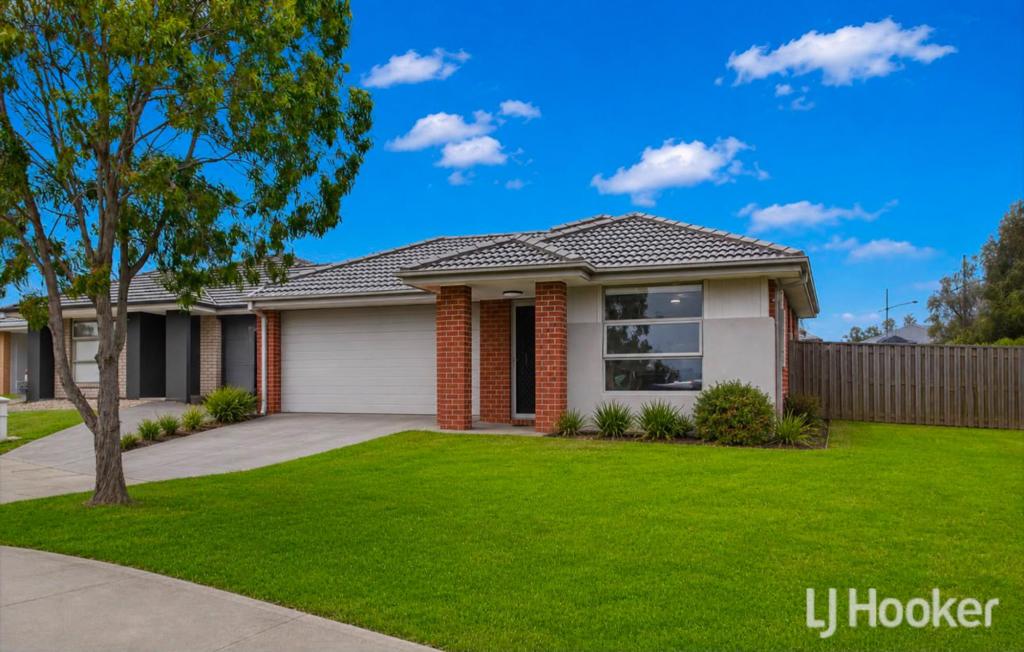 4 Hart Cres, Brookfield, VIC 3338