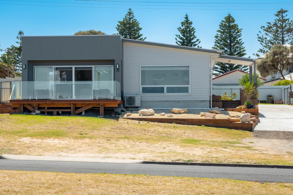 12 Chambers St, Beachport, SA 5280