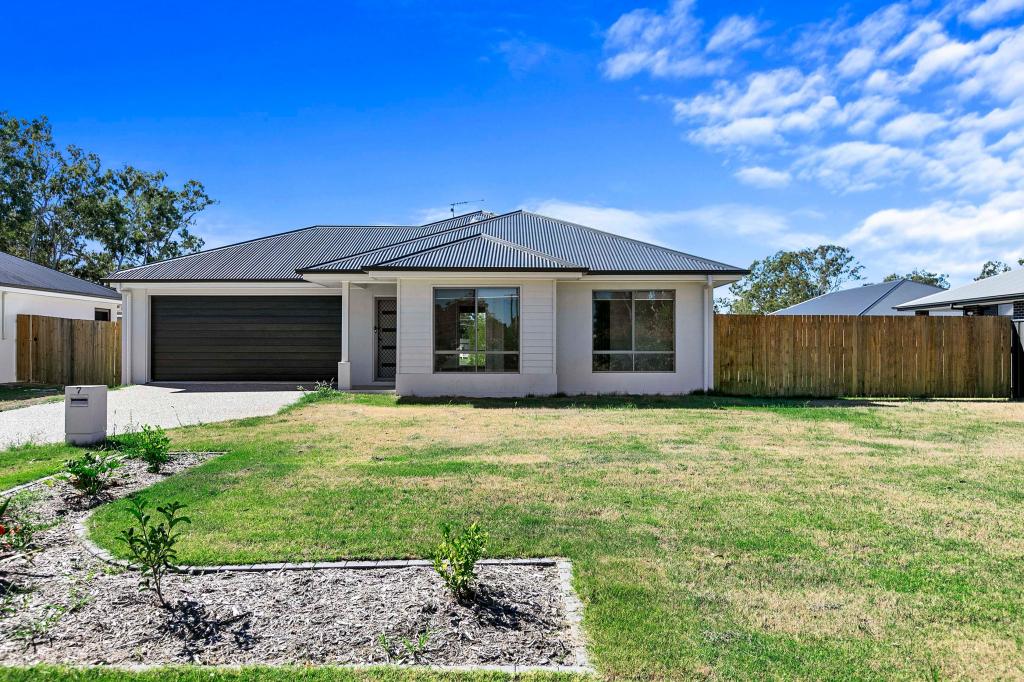 7 Ocean Edge Rd, Burrum Heads, QLD 4659