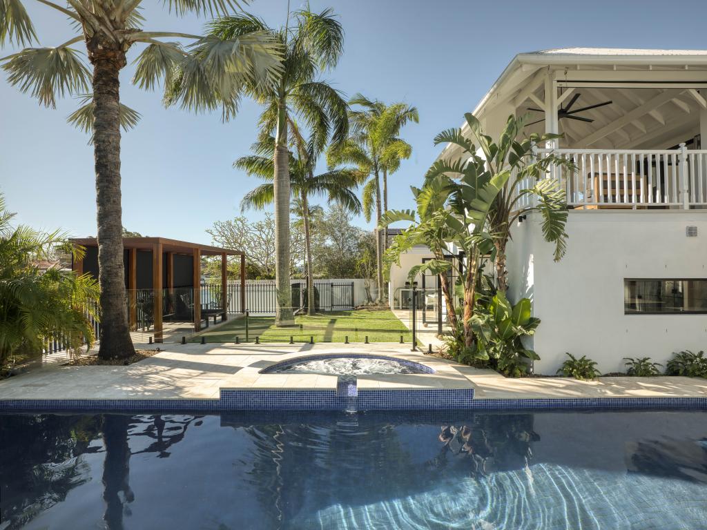 24 Gibraltar Dr, Surfers Paradise, QLD 4217