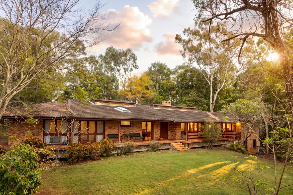 258 Pullenvale Rd, Pullenvale, QLD 4069