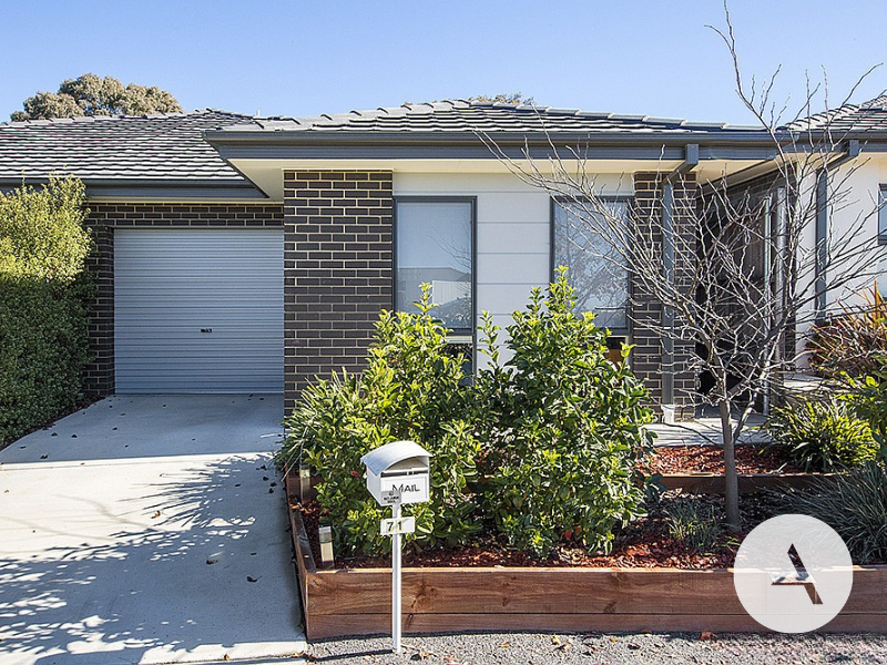 71 Rockwood St, Casey, ACT 2913