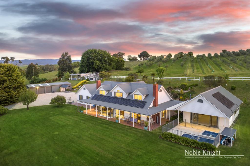 421 Break O'Day Rd, Glenburn, VIC 3717