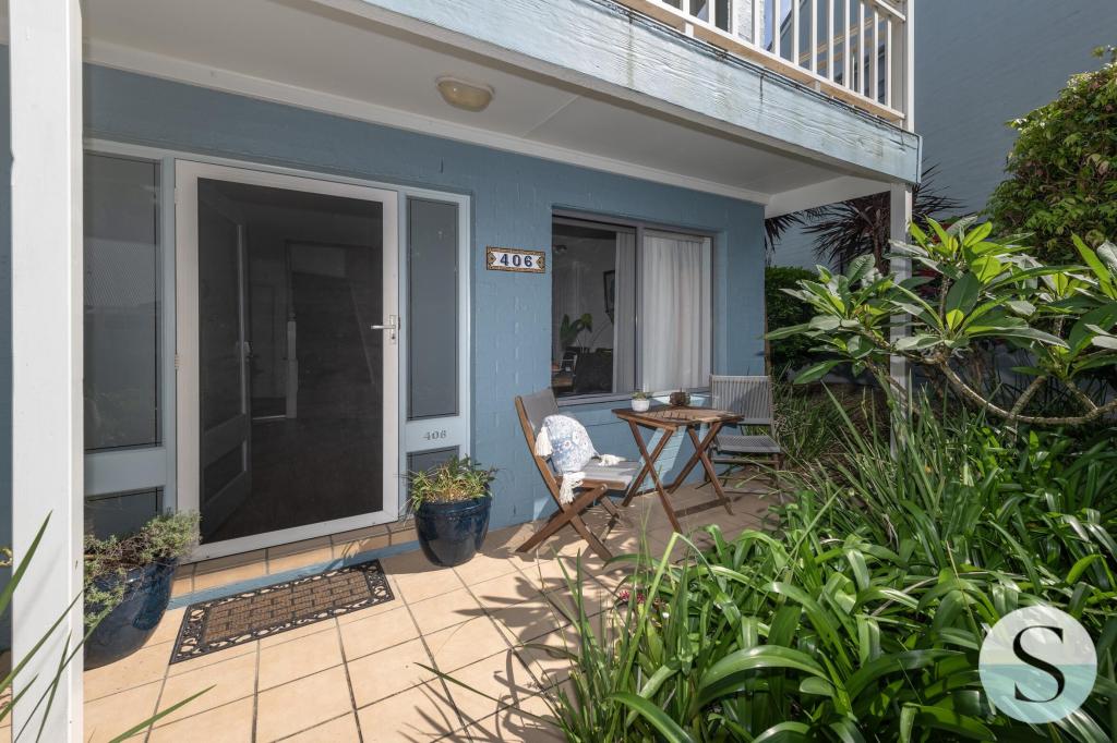 406 CURRAWONG CCT, CAMS WHARF, NSW 2281