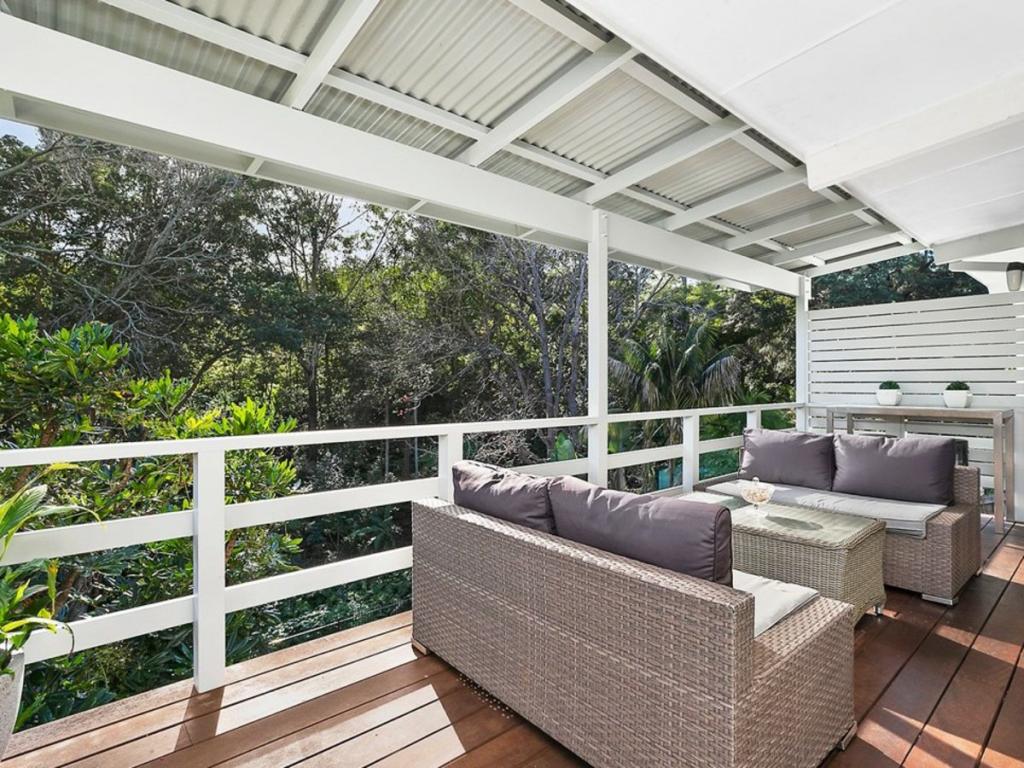 55 Coolaroo Rd, Lane Cove North, NSW 2066