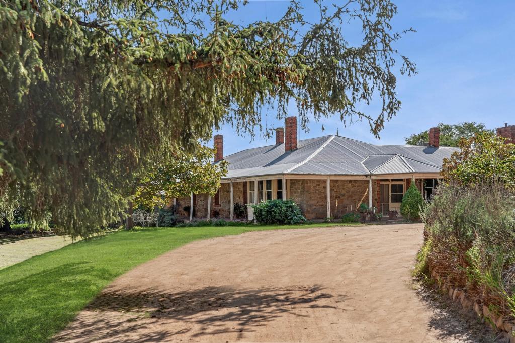 512 Sidonia Rd, Sidonia, VIC 3444