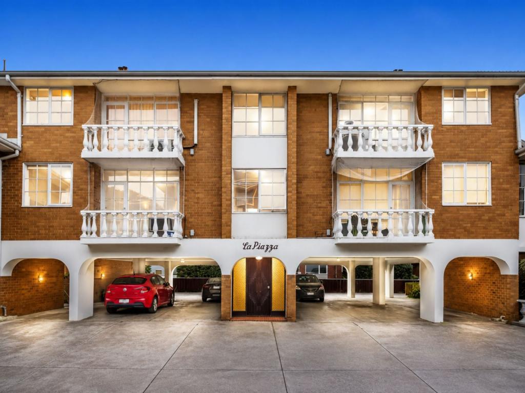 4/2a Parkside St, Elsternwick, VIC 3185
