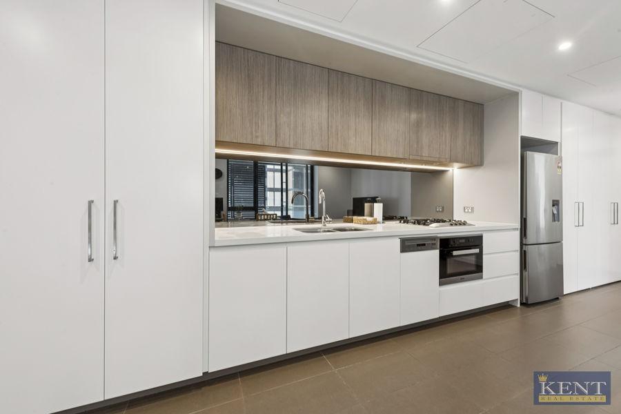 1610  //472 Pacific Hwy, St Leonards, NSW 2065